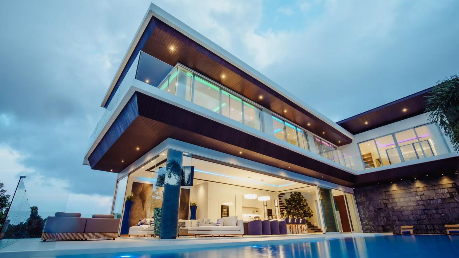 Nadya Villa